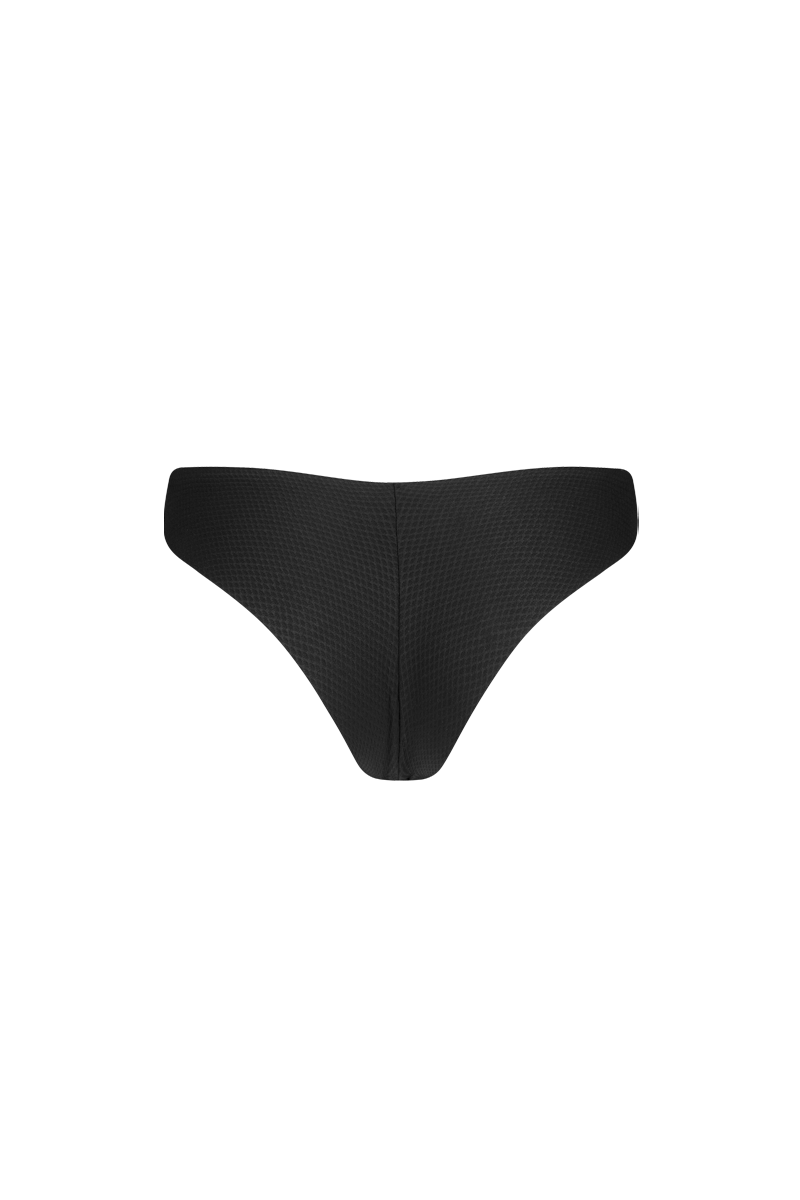 anja thong bottoms l'ensorcelant noir derrière